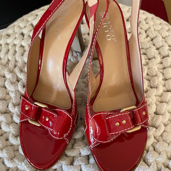 Red High Heels - Picture 1 of 4